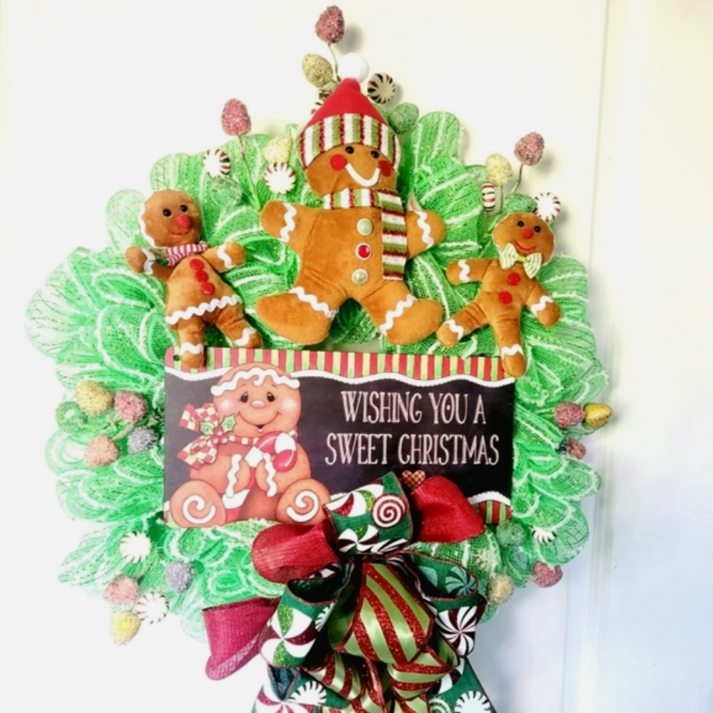 Christmas Gingerbread Cookie Wreath Deco Mesh Bow Gumdrops